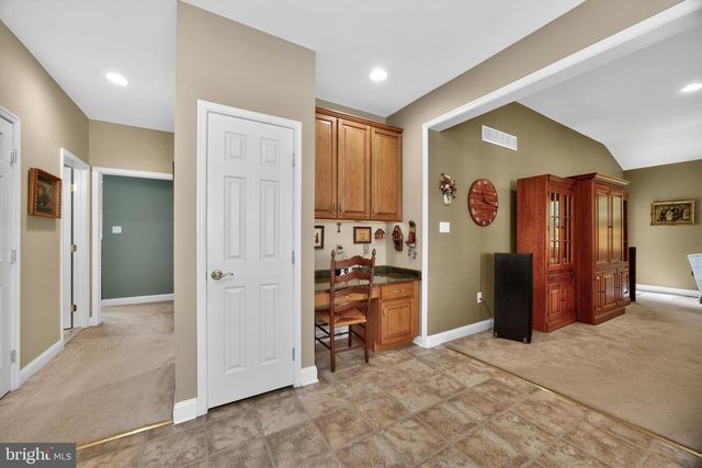4372 SWEETBRIAR DR, Collegeville, PA 19426