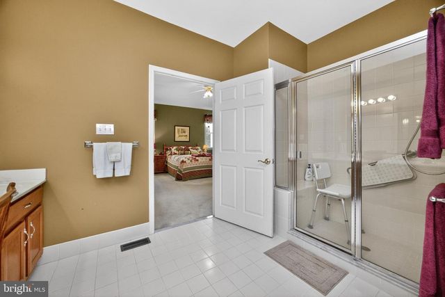 4372 SWEETBRIAR DR, Collegeville, PA 19426