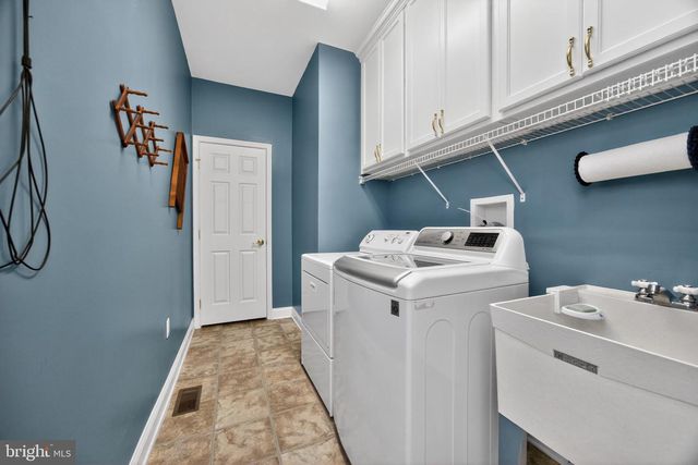 4372 SWEETBRIAR DR, Collegeville, PA 19426
