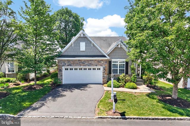 4372 SWEETBRIAR DR, Collegeville, PA 19426