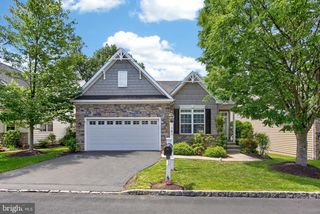 4372 SWEETBRIAR DR, Collegeville, PA 19426