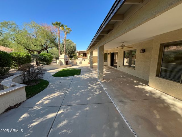 16157 W FAIRMOUNT Avenue, Goodyear, AZ 85395