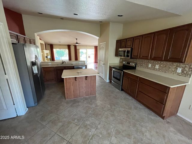 16157 W FAIRMOUNT Avenue, Goodyear, AZ 85395