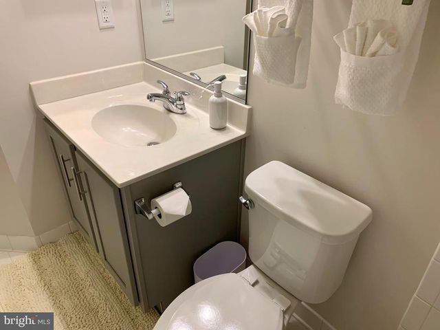 118 VANGUARD LN, Annapolis, MD 21401