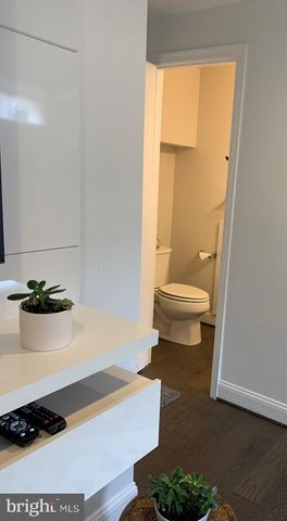 118 VANGUARD LN, Annapolis, MD 21401