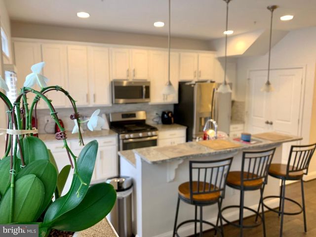 118 VANGUARD LN, Annapolis, MD 21401