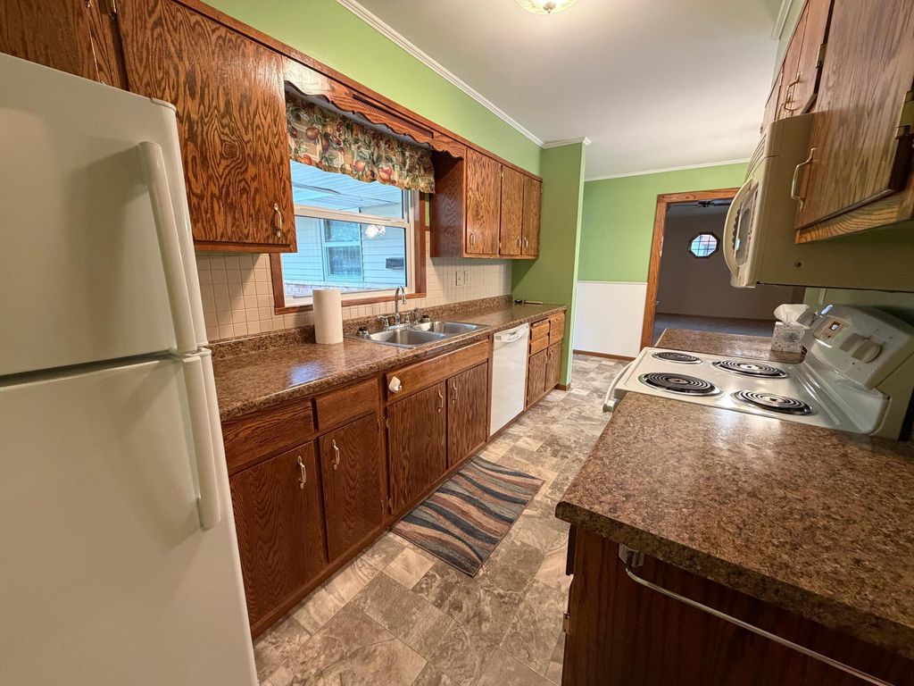 904 20th Street N, Moorhead, MN 56560 — photo 3