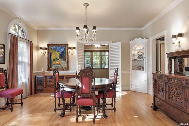 4129 7TH Avenue, Moline, IL 61265