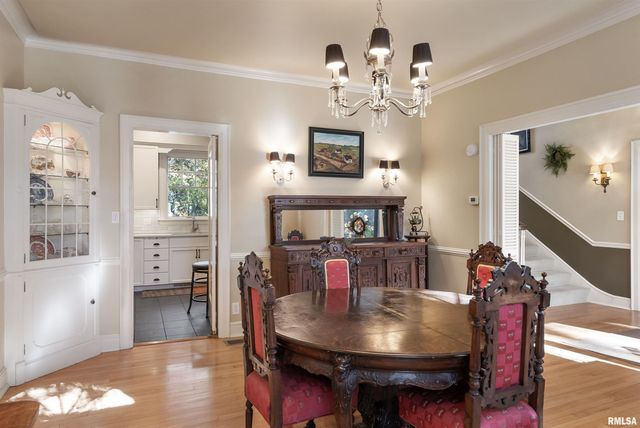 4129 7TH Avenue, Moline, IL 61265