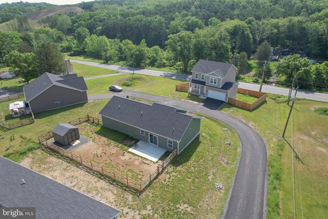 147 GREG DR, Berkeley Springs, WV 25411
