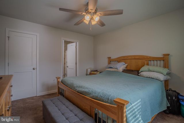 147 GREG DR, Berkeley Springs, WV 25411