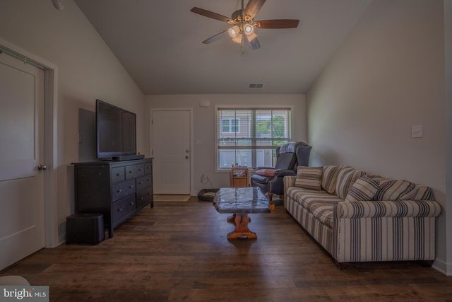 147 GREG DR, Berkeley Springs, WV 25411
