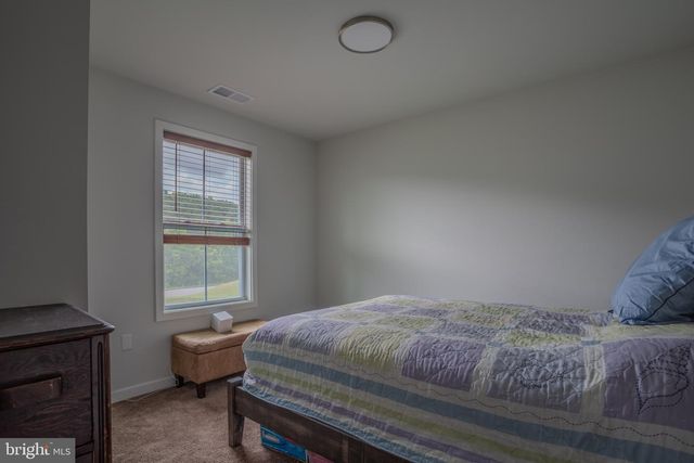 147 GREG DR, Berkeley Springs, WV 25411