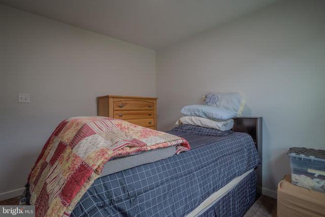 147 GREG DR, Berkeley Springs, WV 25411