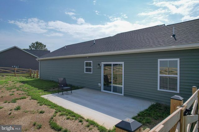 147 GREG DR, Berkeley Springs, WV 25411