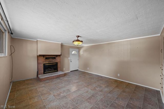4398 Packard Street, Parkersburg, WV 26104