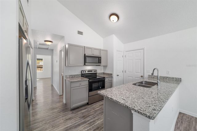 15310 SW 40TH PLACE ROAD, Ocala, FL 34481