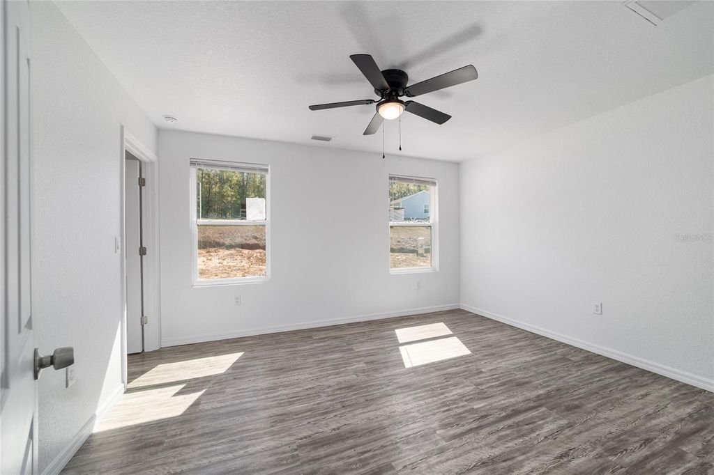 Image 24 of property listing at 15310 SW 40TH PLACE ROAD, Ocala, FL 34481