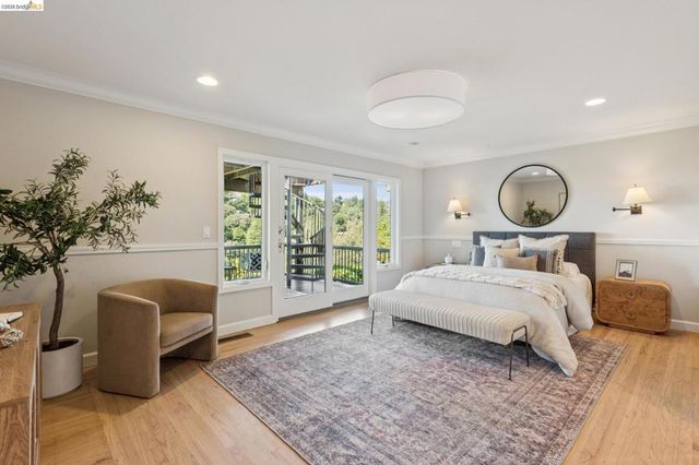 453 Scenic Ave, Piedmont, CA 94611