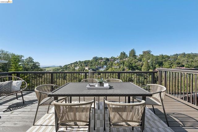 453 Scenic Ave, Piedmont, CA 94611