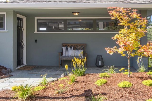453 Scenic Ave, Piedmont, CA 94611