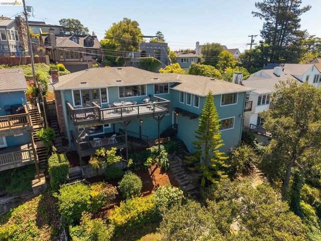 453 Scenic Ave, Piedmont, CA 94611