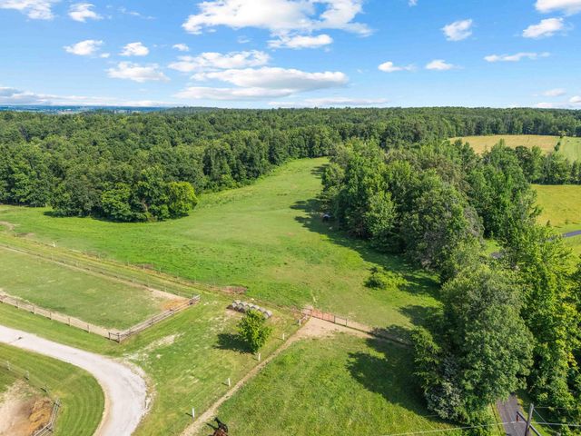 1100 Doublegate Road, Jeffersonville, KY 40337