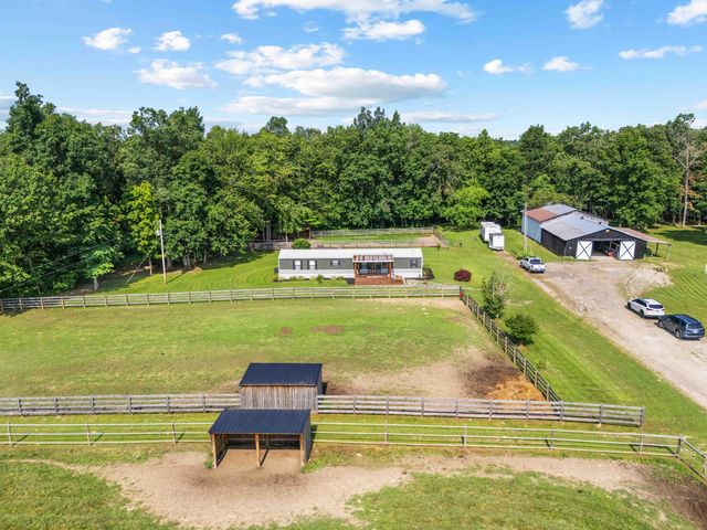 1100 Doublegate Road, Jeffersonville, KY 40337