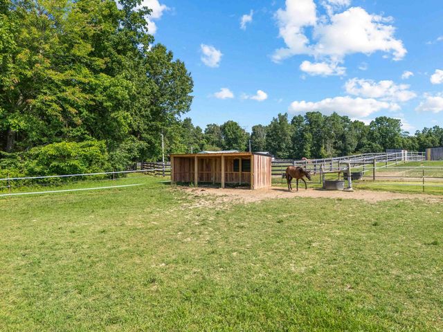 1100 Doublegate Road, Jeffersonville, KY 40337