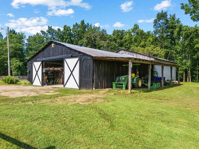 1100 Doublegate Road, Jeffersonville, KY 40337