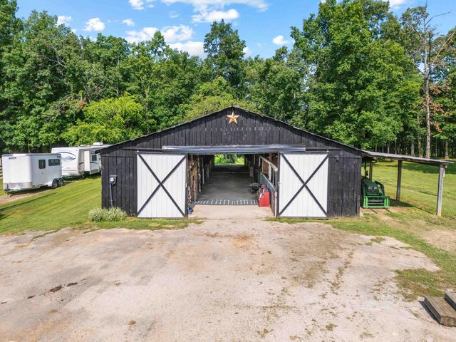 1100 Doublegate Road, Jeffersonville, KY 40337