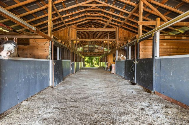 1100 Doublegate Road, Jeffersonville, KY 40337