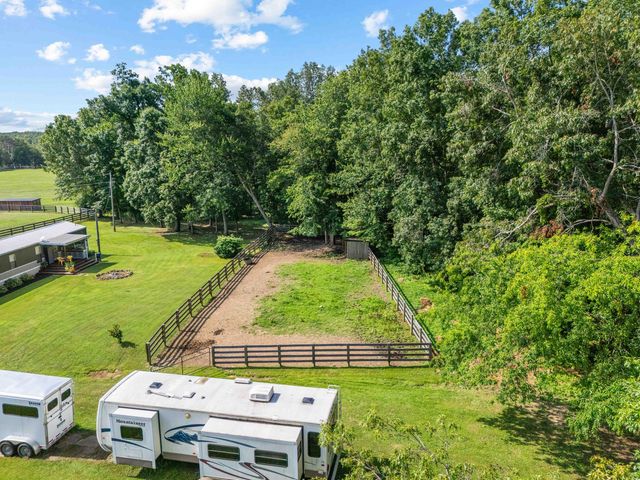 1100 Doublegate Road, Jeffersonville, KY 40337