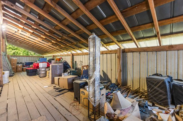 1100 Doublegate Road, Jeffersonville, KY 40337