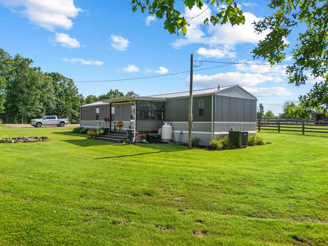 1100 Doublegate Road, Jeffersonville, KY 40337