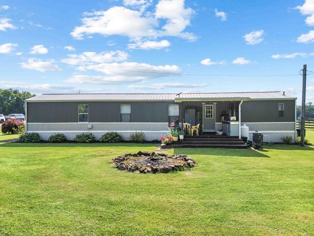 1100 Doublegate Road, Jeffersonville, KY 40337