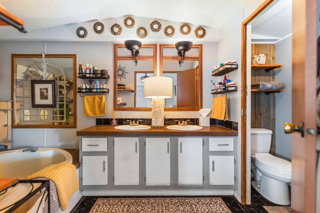 1100 Doublegate Road, Jeffersonville, KY 40337