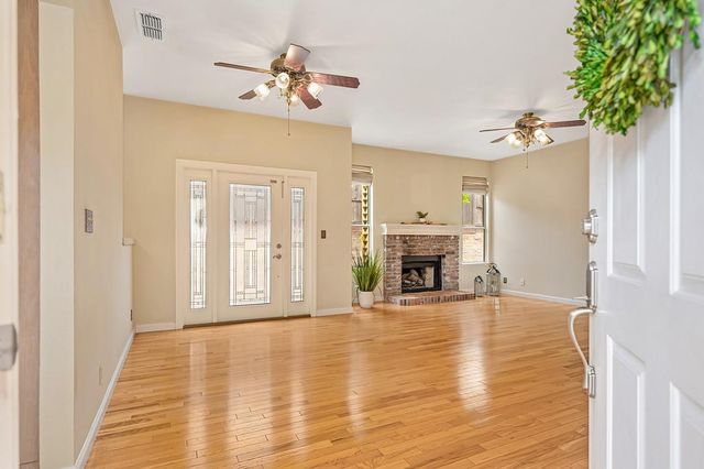 205 Pelham Ct, Roseville, CA 95747