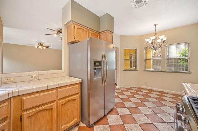 205 Pelham Ct, Roseville, CA 95747