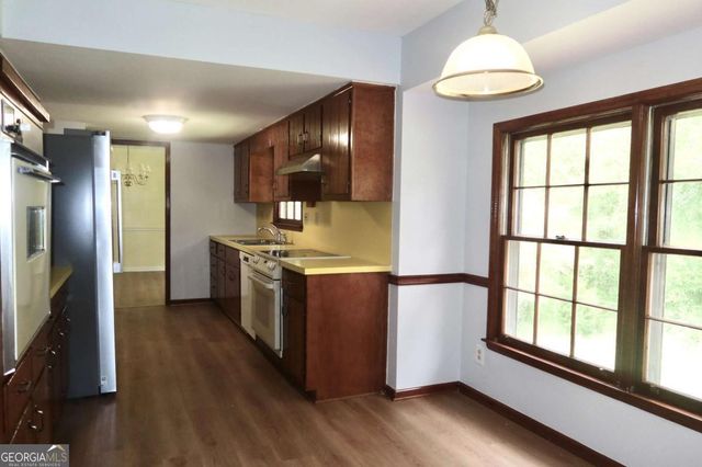 4213 Autumn Hill Drive, Stone Mountain, GA 30083