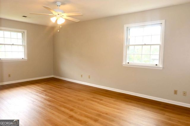 4213 Autumn Hill Drive, Stone Mountain, GA 30083