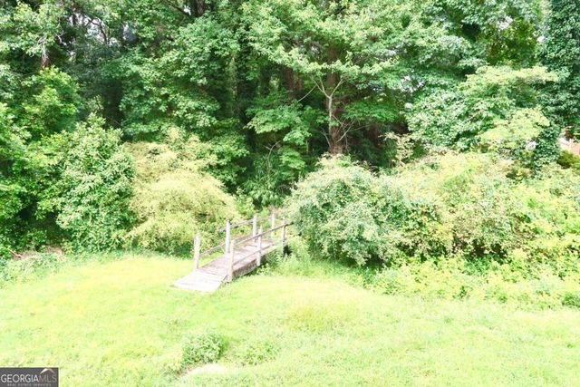 4213 Autumn Hill Drive, Stone Mountain, GA 30083