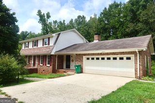4213 Autumn Hill Drive, Stone Mountain, GA 30083