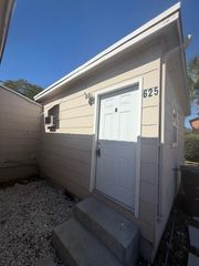 625 54th Street B, West Palm Beach, FL 33407