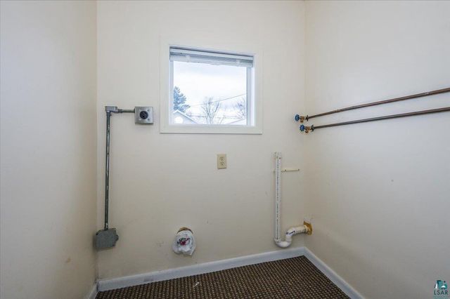 1715 Iowa Ave, Superior, WI 54880