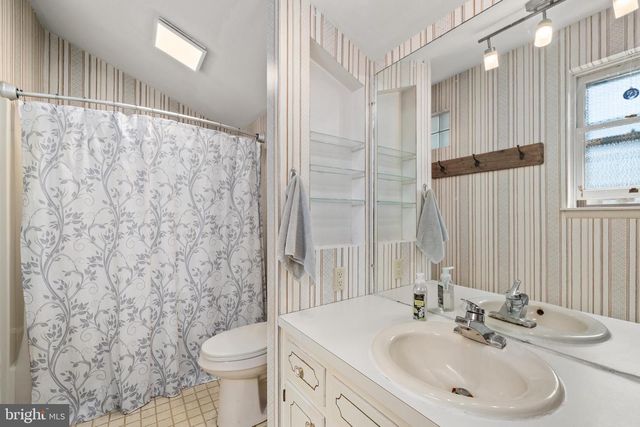 455 KING ST, Northumberland, PA 17857