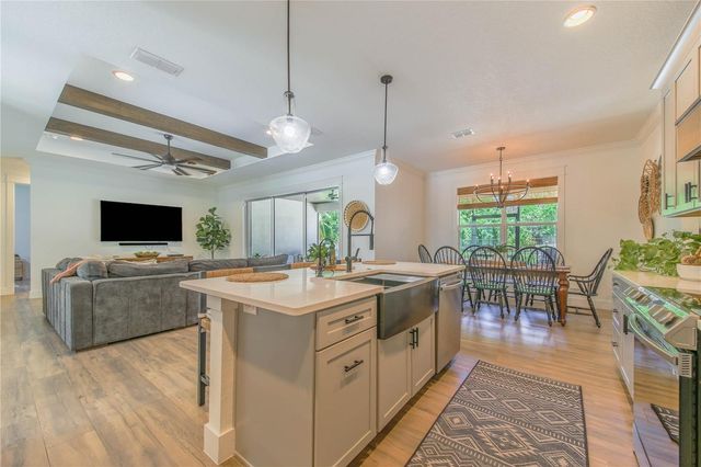1 PINE FOREST DRIVE, Haines City, FL 33844
