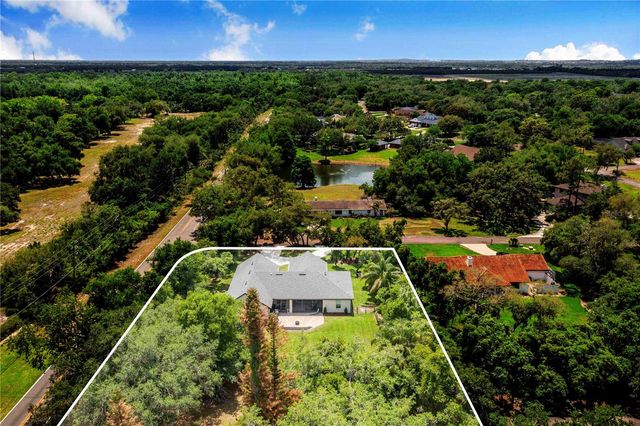 1 PINE FOREST DRIVE, Haines City, FL 33844