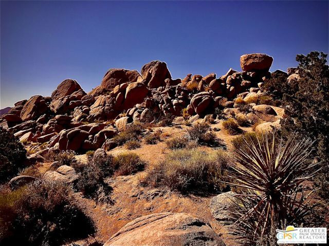 6220 Mirlo Court, Yucca Valley, CA 92284