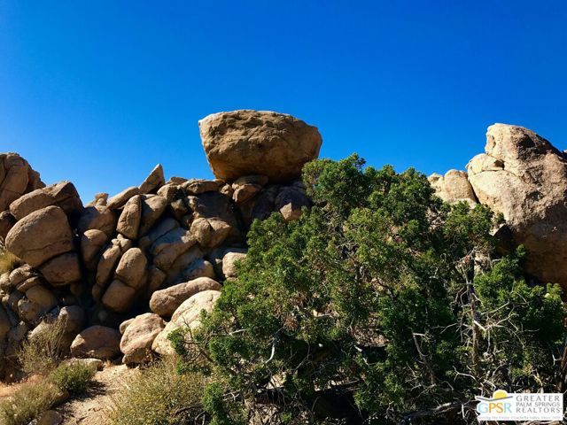 6220 Mirlo Court, Yucca Valley, CA 92284